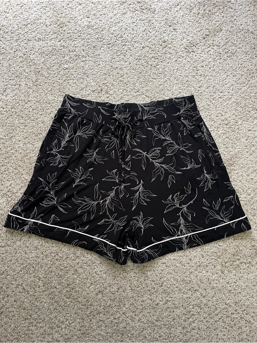 Cozy Earth Floral Bamboo Pajama Shorts Womens Size M